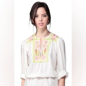 Anthropologie Antik Batik Embroidered Mimi Blouse Size Small